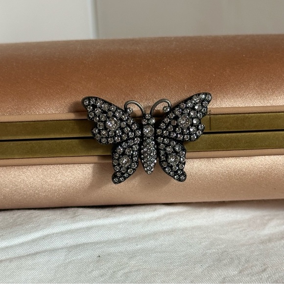 Gucci Broadway Butterfly Handbag Clutch in Pink - Picture 9 of 14